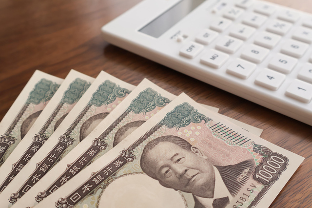 サラリーマンにおすすめの副業は？月5万〜年1000万まで稼ぐための選び方の画像