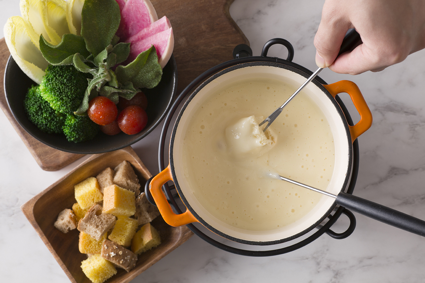 クリスマスに特別なチーズフォンデュを銀座で！｜CHEESE KITCHEN RACLER 銀座（チーズキッチン ラクレ）【公式】の画像