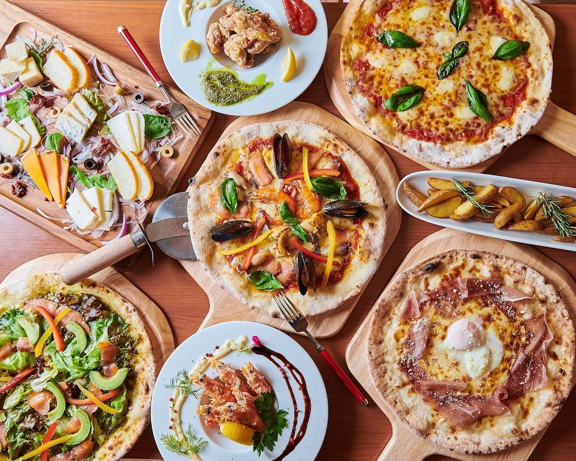 本格窯焼きピザをファミリーで！海浜幕張｜Pizzeria Trattoria PECORINO イオン幕張店の画像