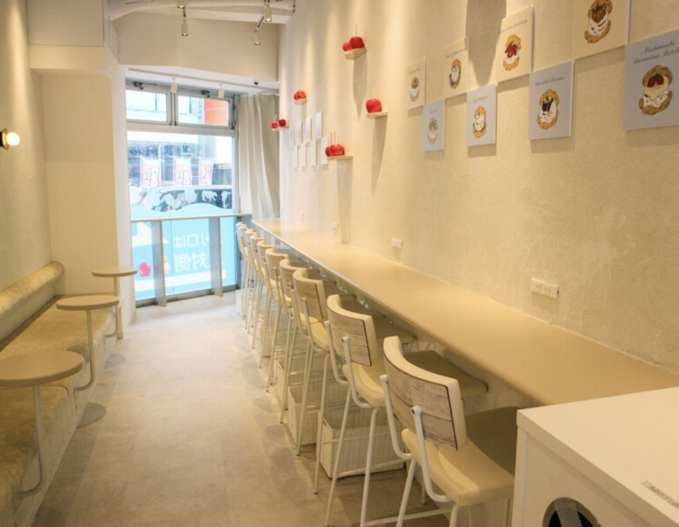 【2025冬限定】＆ Yogurt 横浜店のクリスマスメニューが登場！ペット同伴OKカフェ｜＆ Yogurt 横浜店【公式】の画像