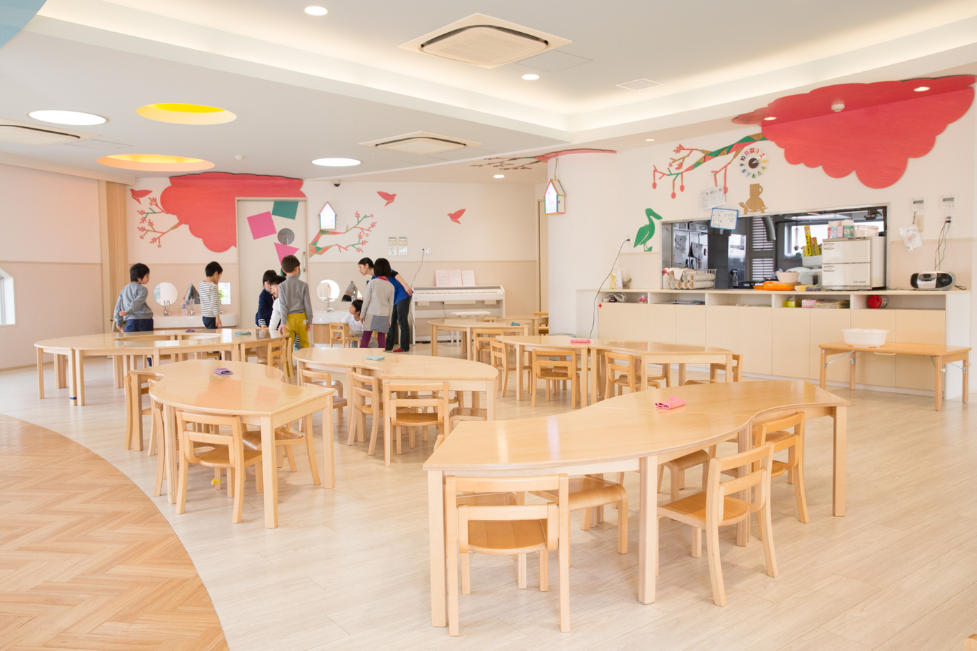 都心のデザイナーズ保育園！新宿三つの木保育園 もりさんかくしかく【公式】の画像