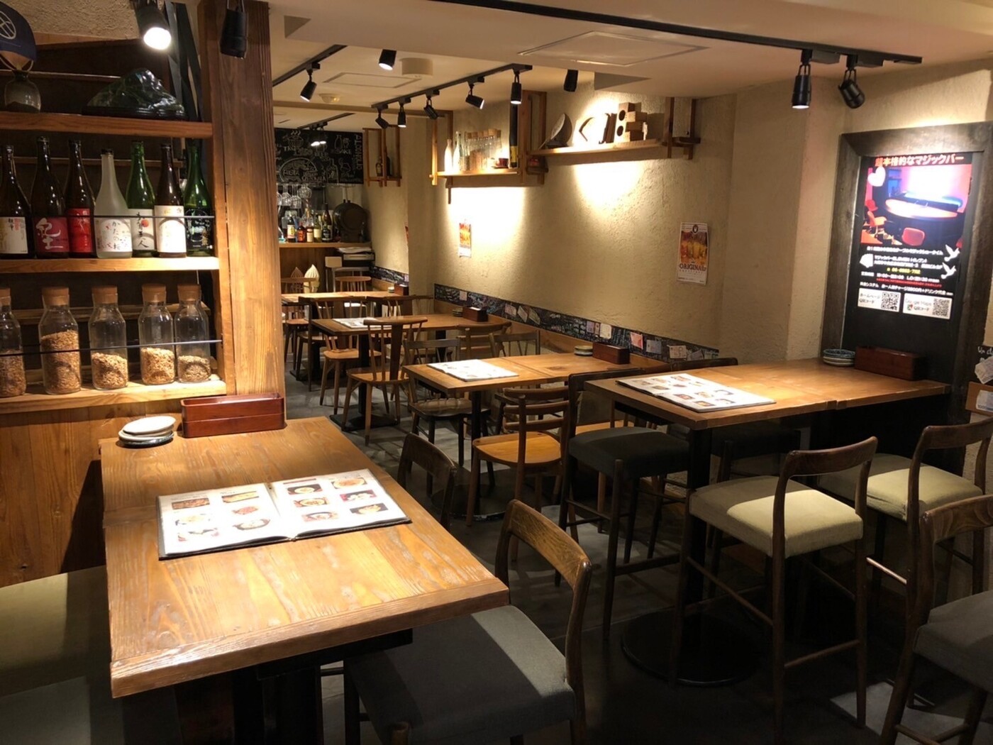 道頓堀で特別な燻製体験！デートや女子会にぴったり｜燻製バル モトカラの画像