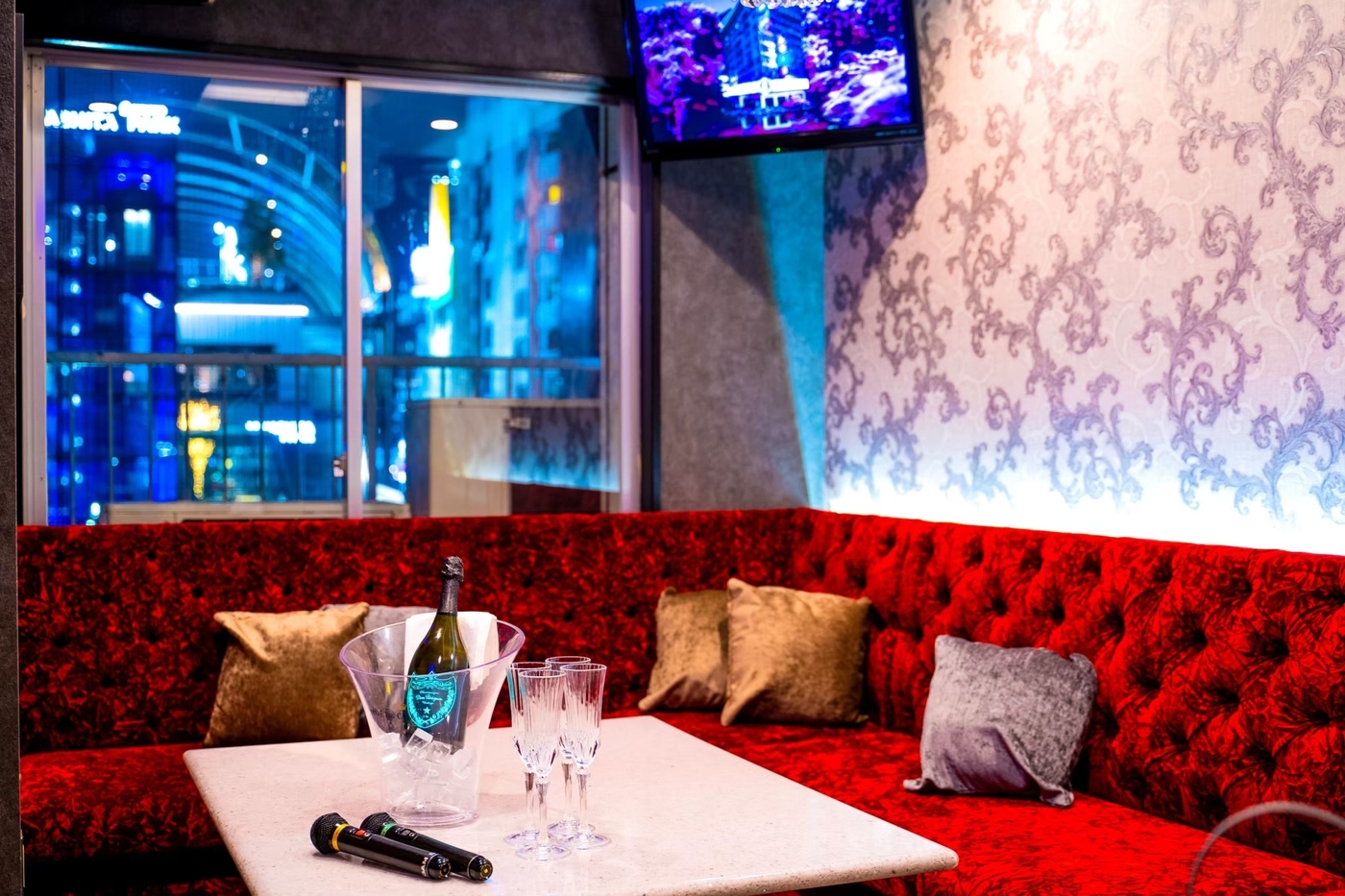 渋谷駅徒歩約1分のVIPカラオケ｜LUXURY KARAOKE＆BAR PALACE 渋谷【公式】の画像