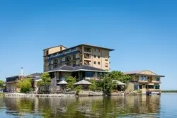 【鳥取】『湖上に浮かぶ絶景の宿 はわい温泉 千年亭』でととのう旅！サウナ付き客室×源泉かけ流し温泉