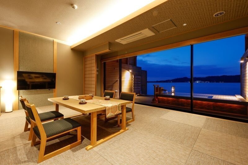 【鳥取】『湖上に浮かぶ絶景の宿 はわい温泉 千年亭』でととのう旅！サウナ付き客室×源泉かけ流し温泉の画像