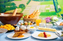 【府中】『バイキングレストラン東北牧場』で直営農場の旬野菜を堪能！