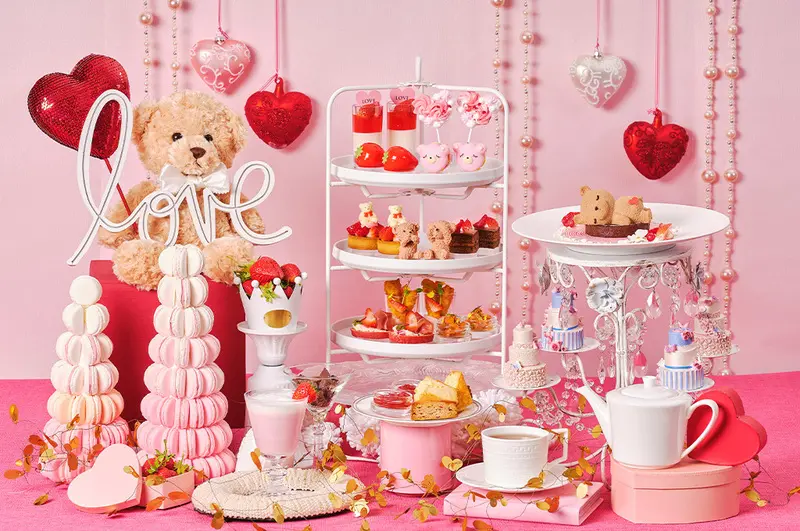 2026年1月10日（土）～3月15日（日）華やかな「いちごとスイートベアのアフタヌーンティー」 1枚目