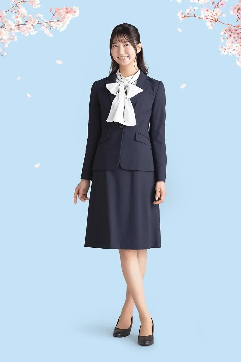 1. 初めてのスーツでも着こなしやすく入学式を華やかに演出「コナカ・フタタ」【PR】 1枚目