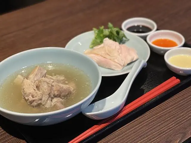 11. 『獅天鶏飯』 1枚目
