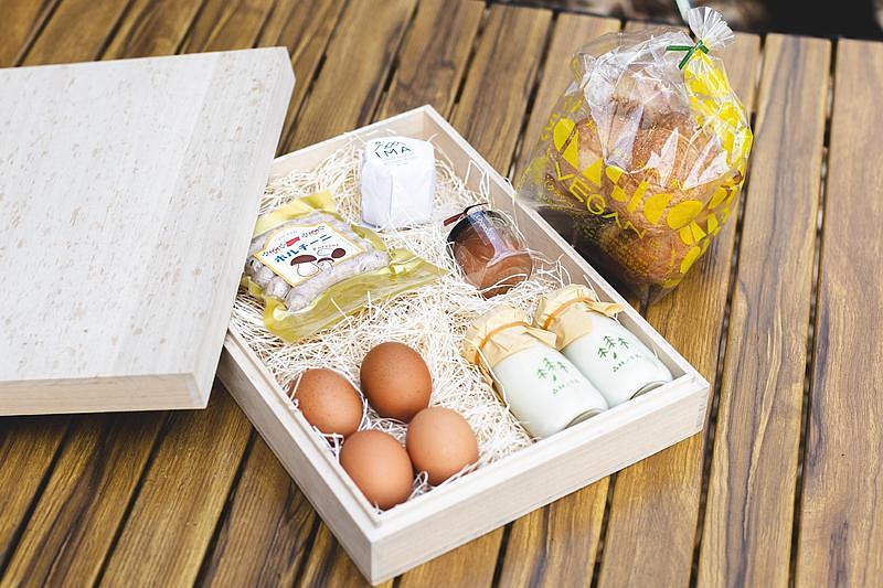 【那須】Earthboat Nasuのアウトドアダイニング！朝食BOXや鳥羽周作シェフコラボメニューも紹介の画像