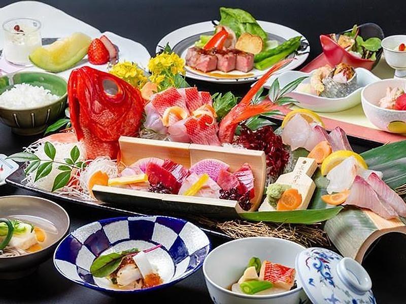 【千葉】南房総 鴨川温泉 鴨川館の初夏避暑旅！客室食や温泉ぷーろ、周辺観光も紹介の画像