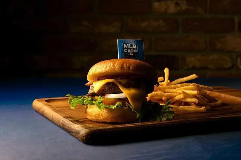 MLB café FUKUOKAで本場アメリカのグルメや雰囲気を味わおう！ 2枚目