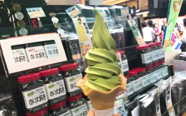 上野アメ横デートで濃厚抹茶アイスを♪「茶の君野園」 1枚目