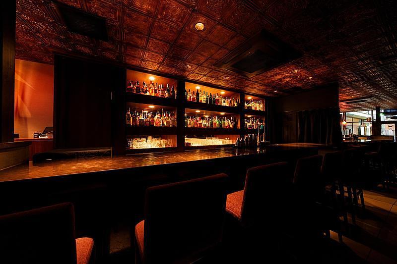 【田町・三田】The Bar IDEAL NUMBERS！250種飲み放題付きコースで楽しむ一軒家バーの団体プラン！4名〜20名の宴会・飲み会におすすめの画像