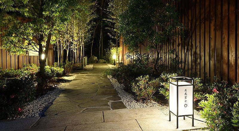 【山梨・忍野村】八海木花館（はっかいこのはなかん）！6〜8月は別邸30%オフ — 専用庭園・半露天風呂・お部屋食を楽しむ全5棟のプライベート旅館の画像