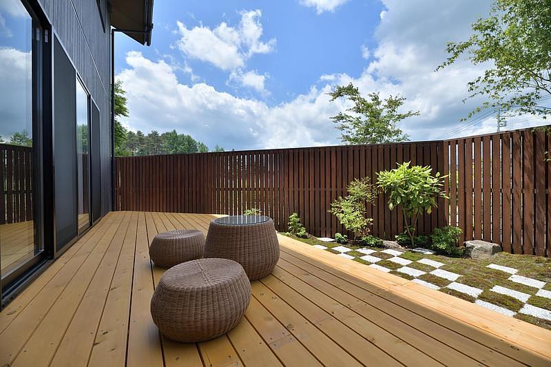 【山梨・忍野村】八海木花館（はっかいこのはなかん）！6〜8月は別邸30%オフ — 専用庭園・半露天風呂・お部屋食を楽しむ全5棟のプライベート旅館の画像