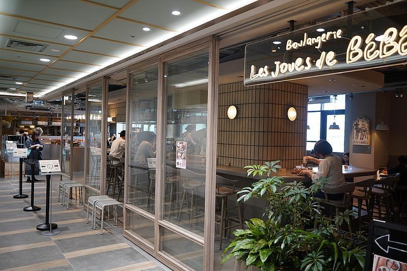 【大井町】駅直結で雨にも濡れない！OIMACHI TRACKS内のベーカリーカフェ『Les Joues de BéBé』でもちもちパンをテイクアウトの画像