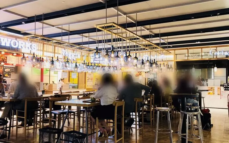 【品川のバー】3. お仕事帰りの品川デートは気取らない♪「CHICKEN NAN-BAR」 2枚目