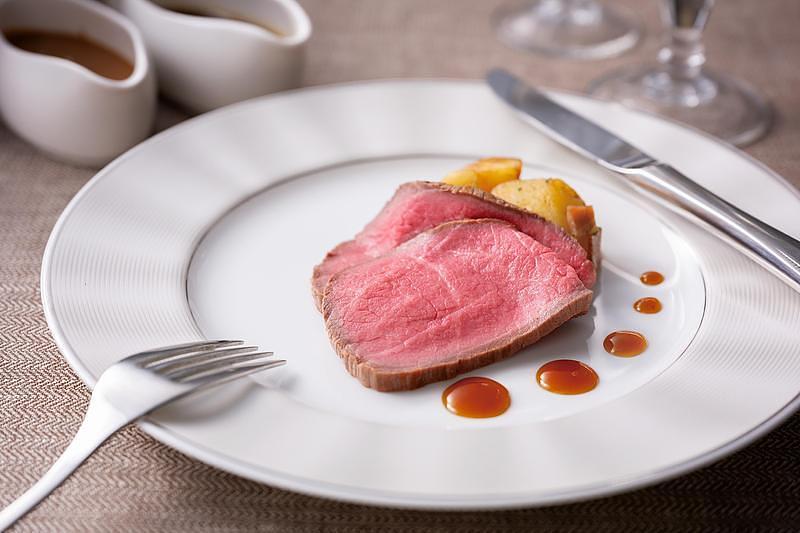 【宝塚】夏休みはホテルビュッフェへ！『アンサンブル』の「Summer Buffet ～アツ旨HOTグルメ～」が子連れランチにおすすめの画像