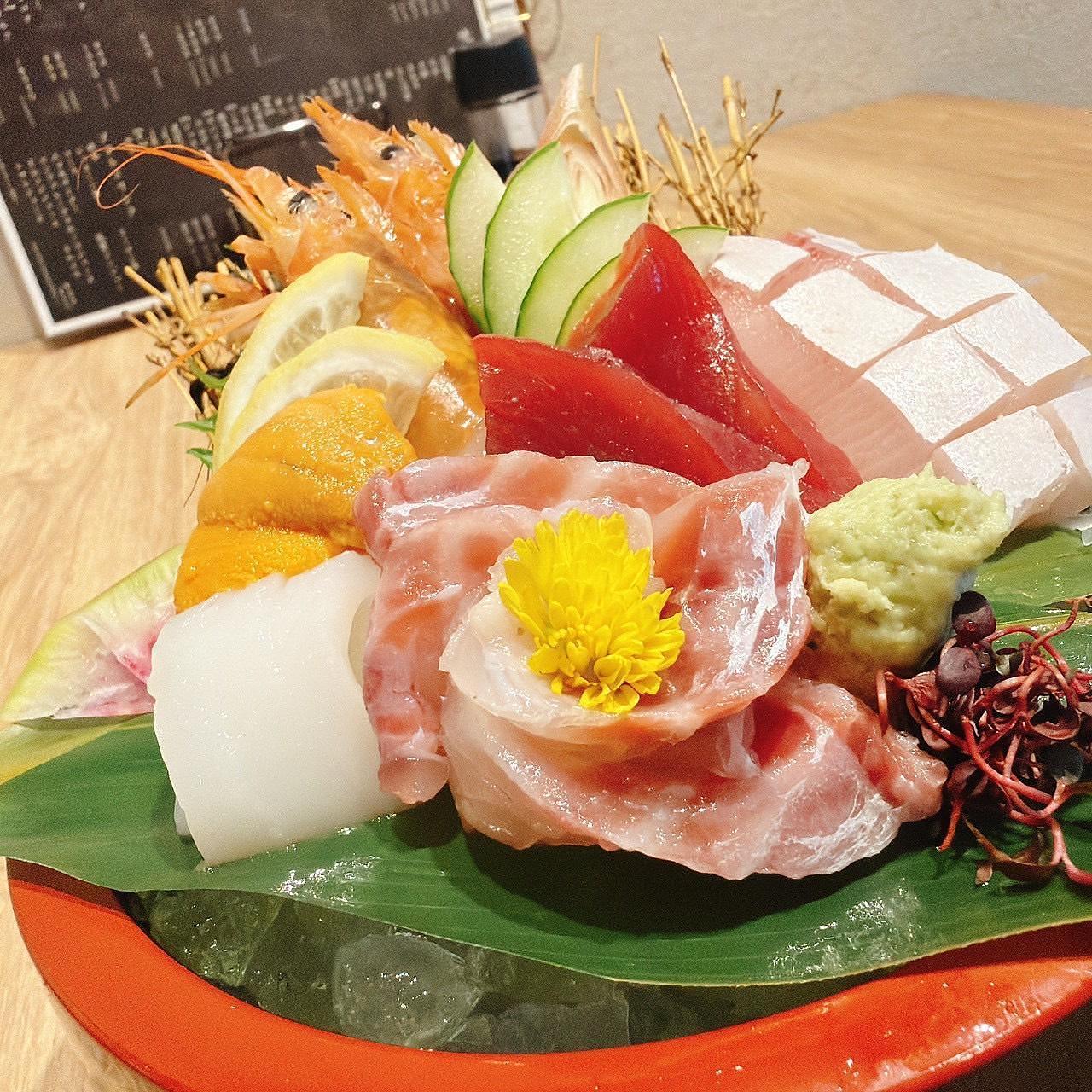 【谷町六丁目】1F是魚鋪2F是爐端居酒屋！品嚐市場直送鮮魚與「雪若丸」的『魚座商店』の画像