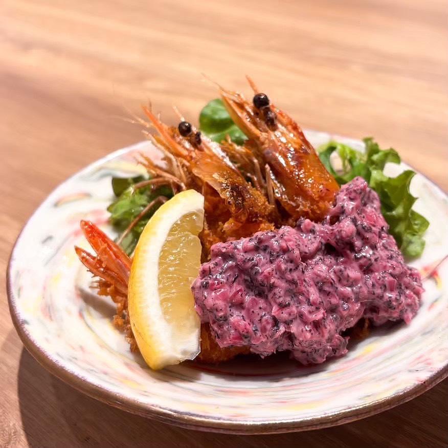 【谷町六丁目】1F是魚鋪2F是爐端居酒屋！品嚐市場直送鮮魚與「雪若丸」的『魚座商店』の画像