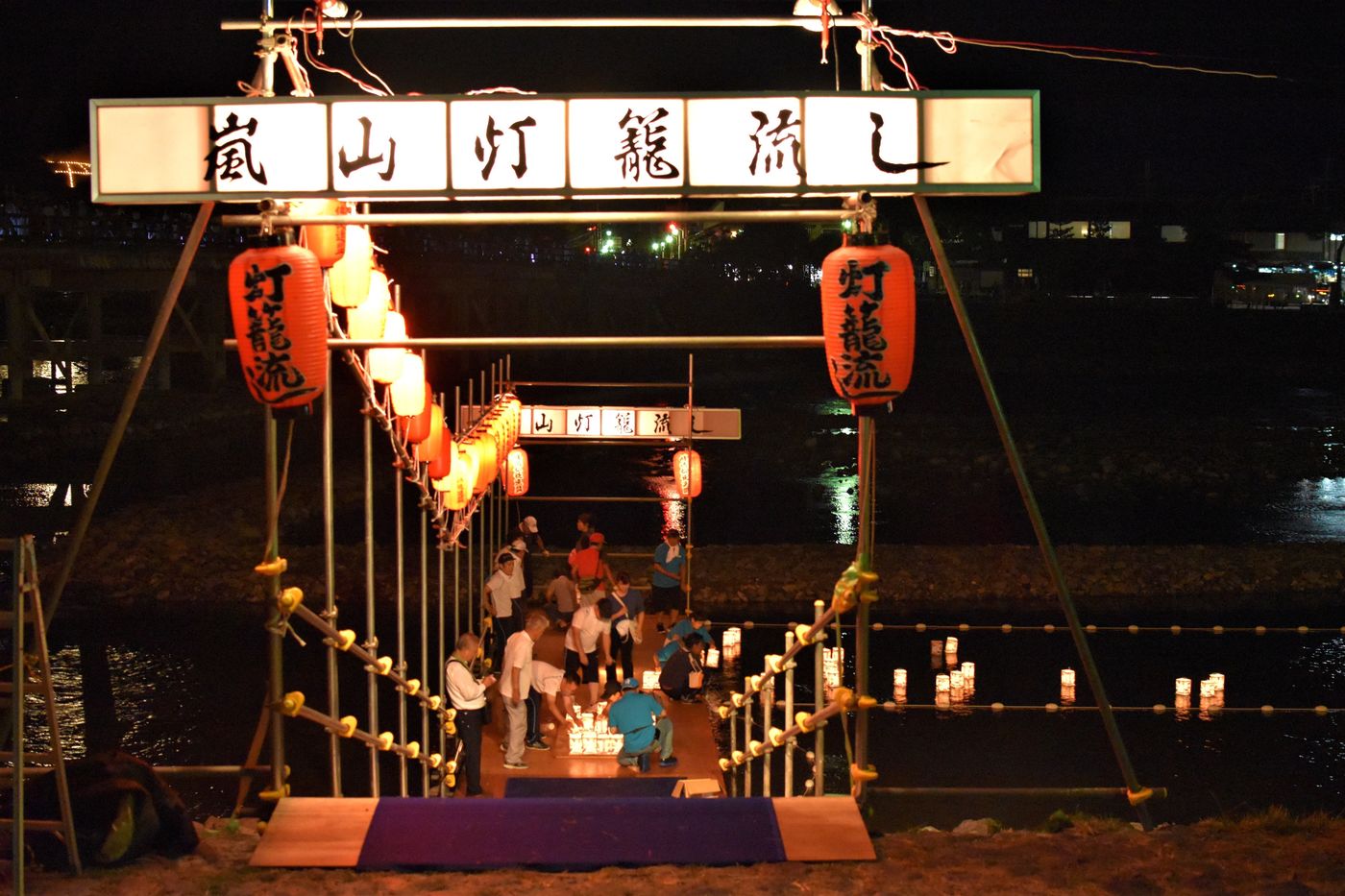 嵐山の夏の夜。風情ある灯りに、心奪われるひとときを…☆の画像
