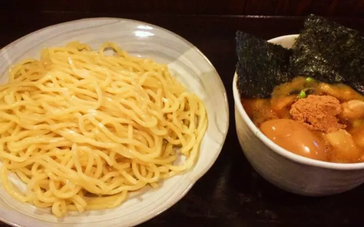 濃厚なのに臭み無し！自慢の魚介鶏白湯♡ 1枚目