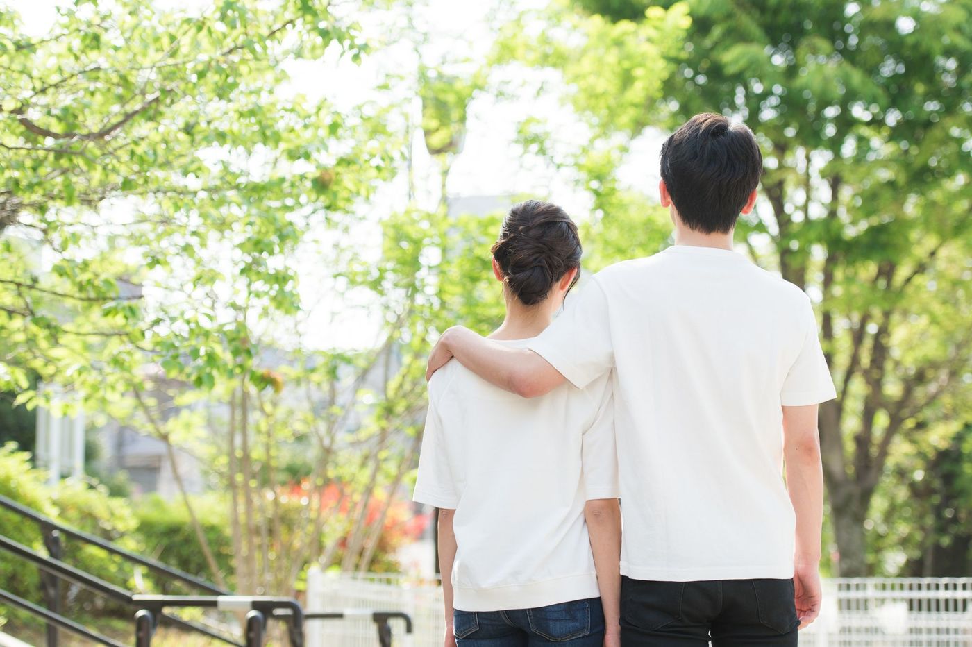 【2021年最新】30代の方に人気の婚活アプリ！真剣度の高い女性と男性にぴったりの画像