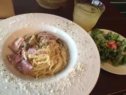 隠れ家カフェでおしゃれランチを♪「SUZU CAFE GEMS渋谷」