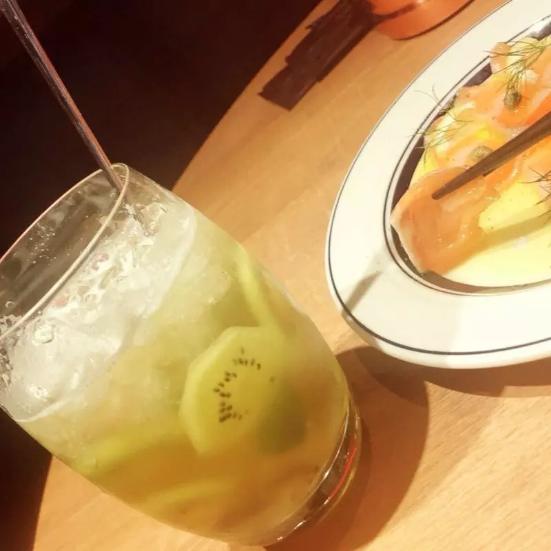 人がいっぱい!そろそろ退散するか…いやまって! 4枚目