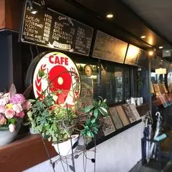 昼はカフェで夜はライブハウス！渋谷のノマドカフェ♪