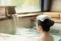 大阪で一度は訪れたい温泉9選。人気の貸切風呂やテーマパーク型も