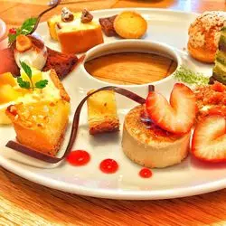 魅力的なスイーツがワンプレートに♡北海道「パティスリークレル」