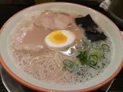 【天神周辺】地元の人がよく行く、美味しいラーメン店4選♪