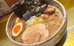 北千住で深夜まで営業しているラーメン店を8つ紹介◎締めにいかが？