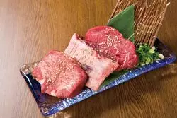 話題の激アツ焼肉屋！「焼きち すぅーさん 赤坂店」が驚きの好コスパ♡