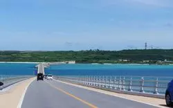 【沖縄】神秘的！沖縄の離島、下地島にぽっかり現れる「通り池」