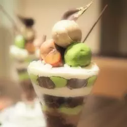 重なる層、リッチな味わい！東京のチョコレート専門店のパフェ♪