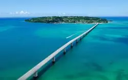 夏本番は【沖縄】へ！絶景のおすすめスポットから人気のグルメまで♪