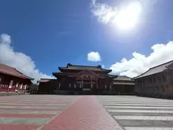 沖縄と言えば！琉球王国の歴史と文化に首里城で触れよう！
