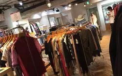 【新宿】ぶらり古着屋巡り！メンズもレディースも注目の古着屋特集◎