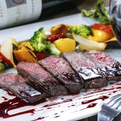 【肉好き必見】「赤羽のチーズグルメ 肉バル カルネ＆ヴィーノ」でおしゃれ肉会を楽しもう♡