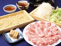 【美食の街の老舗】「LIMANI 自由が丘」つけ麺にする？しゃぶしゃぶにする？