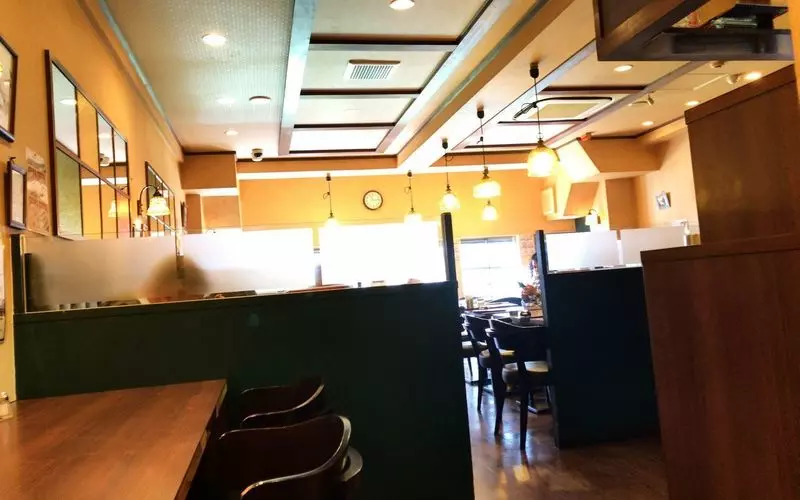 席には電源あり！作業にはピッタリです♡ 1枚目