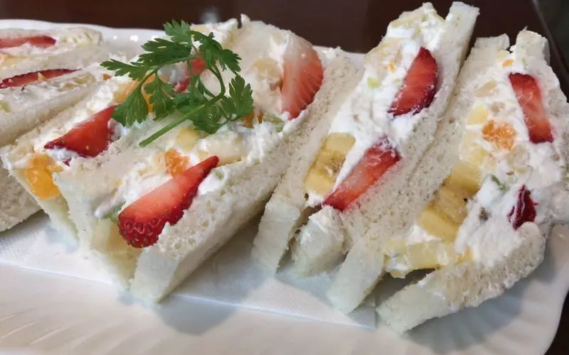 昔ながらのフルーツパーラーが美味い。 1枚目