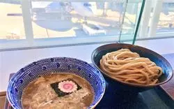 【羽田空港】でつけ麺を食べるなら！飛び跳ねるほど美味しい店3選