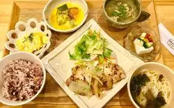 外食でもヘルシーに♡兵庫で味わう栄養満点のおしゃれランチ♪