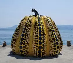 瀬戸内海に浮かぶアートの島！香川・「直島」を満喫しよう！