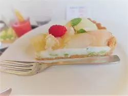 旬のフルーツたっぷり！山形にある果物屋さんの贅沢タルト♡