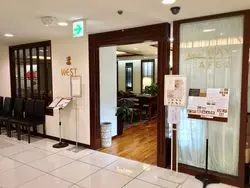 美しいフォルムにうっとり♡横浜の老舗洋菓子店のホットケーキ